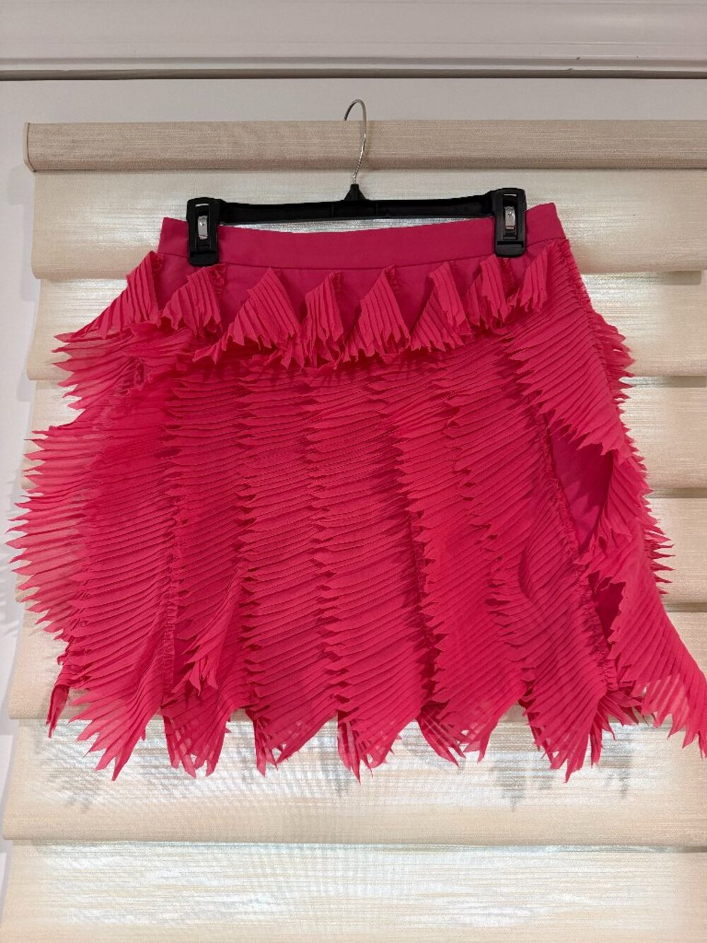 hot pink frilly skirt (size M)